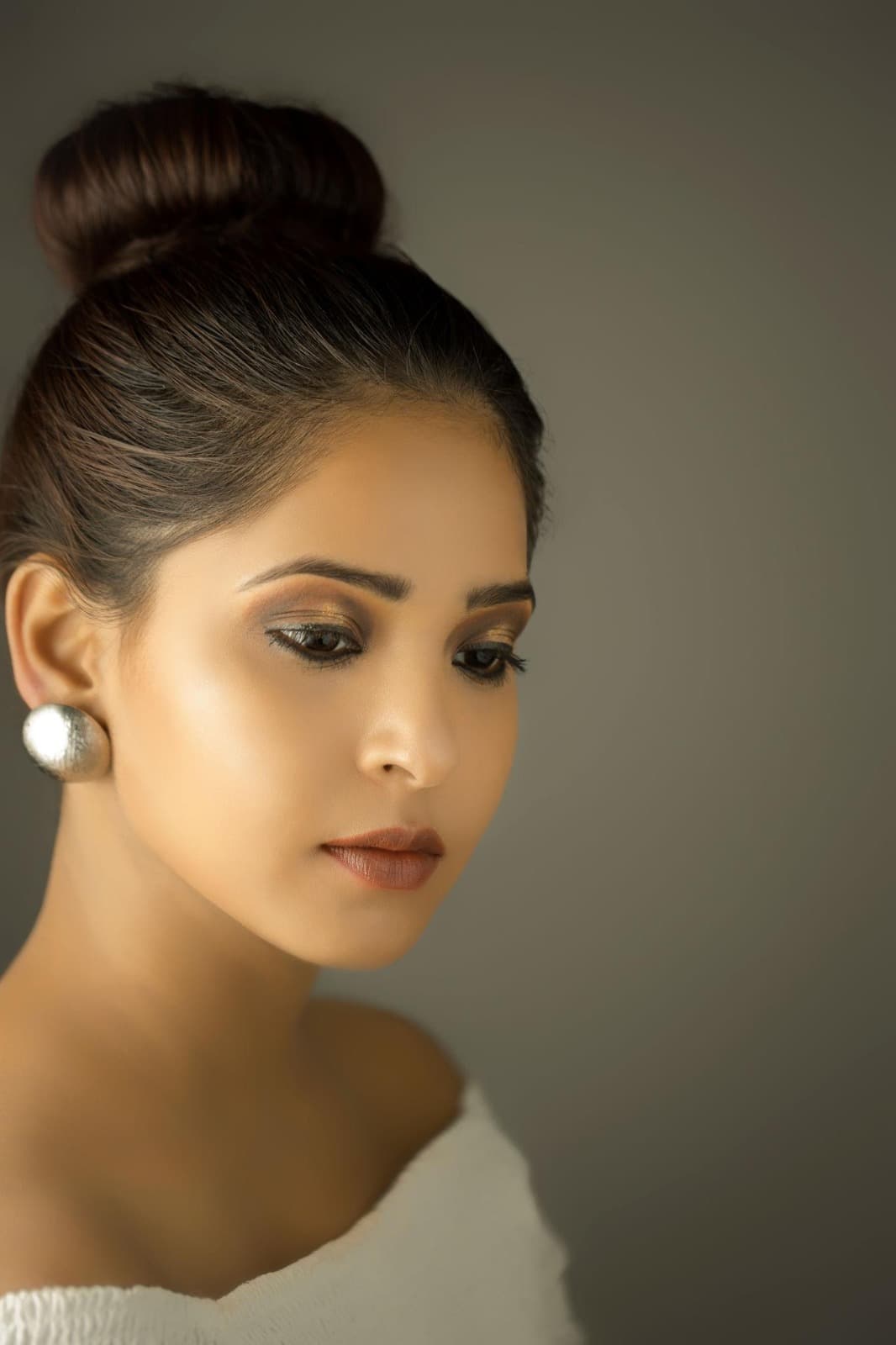 Meera Desai — Pune call girl